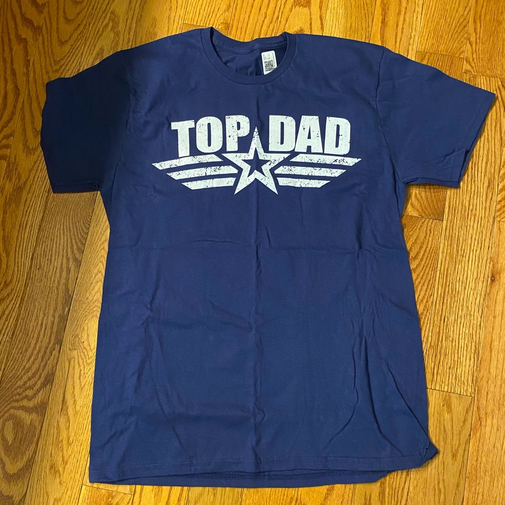 “TOP DAD” shirt